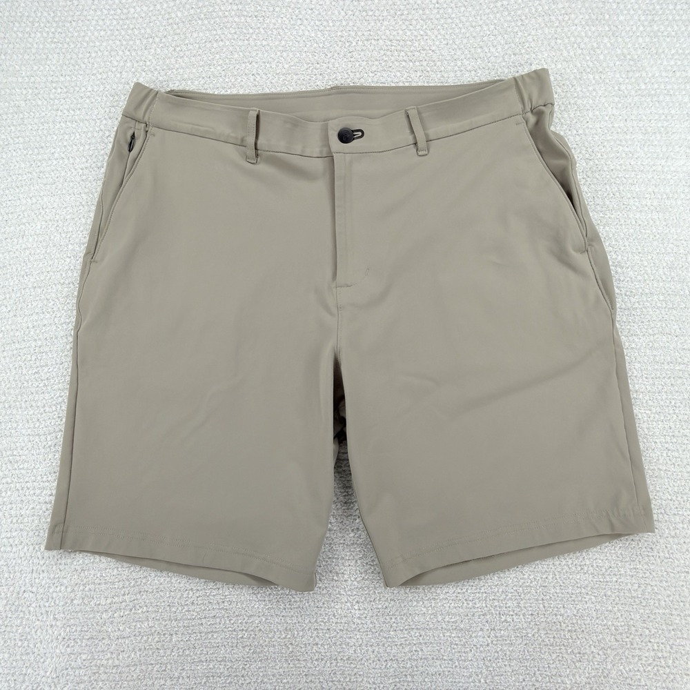 Public Rec All Day Every Day Shorts Mens 36 Beige Stretch Performance Golf